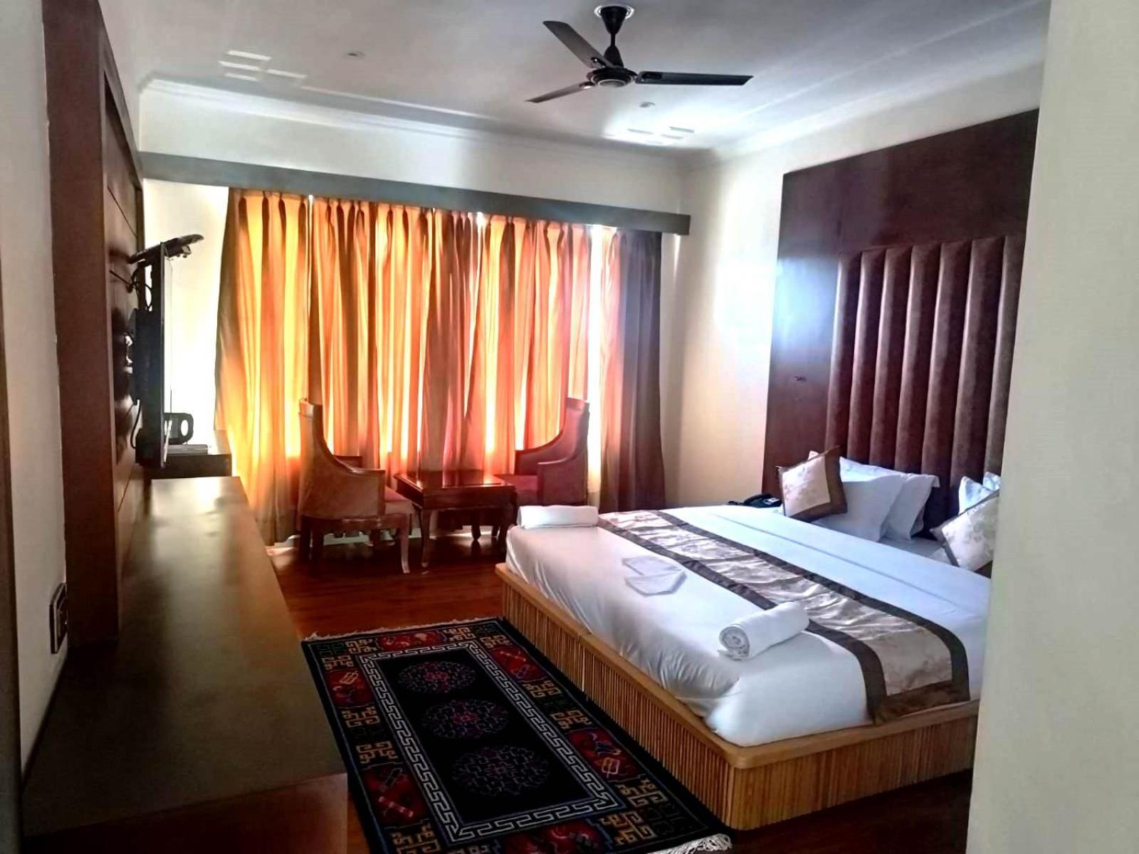 Hotel Ladakh Heaven Лех Екстер'єр фото