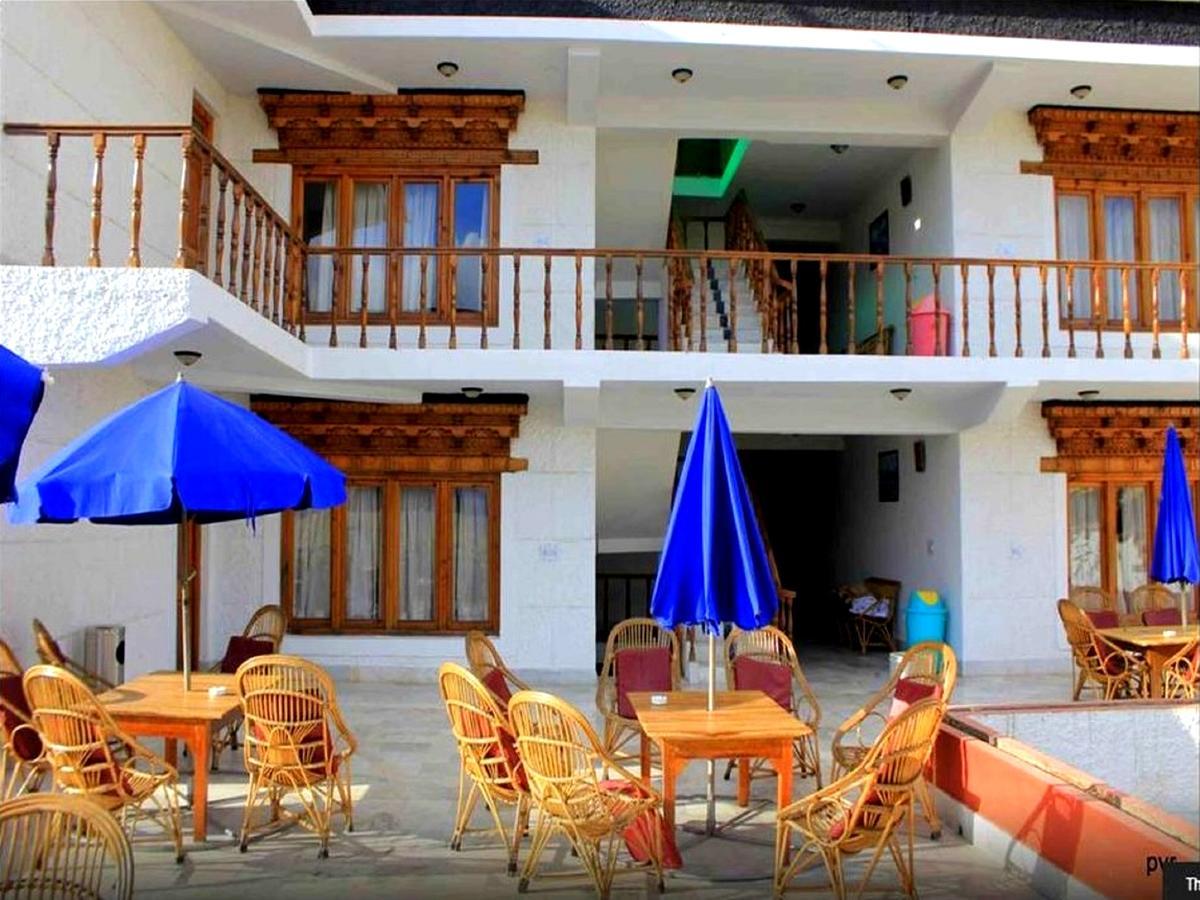 Hotel Ladakh Heaven Лех Екстер'єр фото