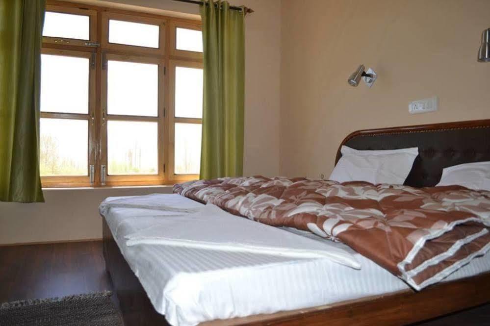 Hotel Ladakh Heaven Лех Екстер'єр фото
