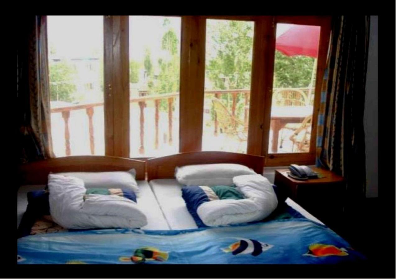Hotel Ladakh Heaven Лех Екстер'єр фото